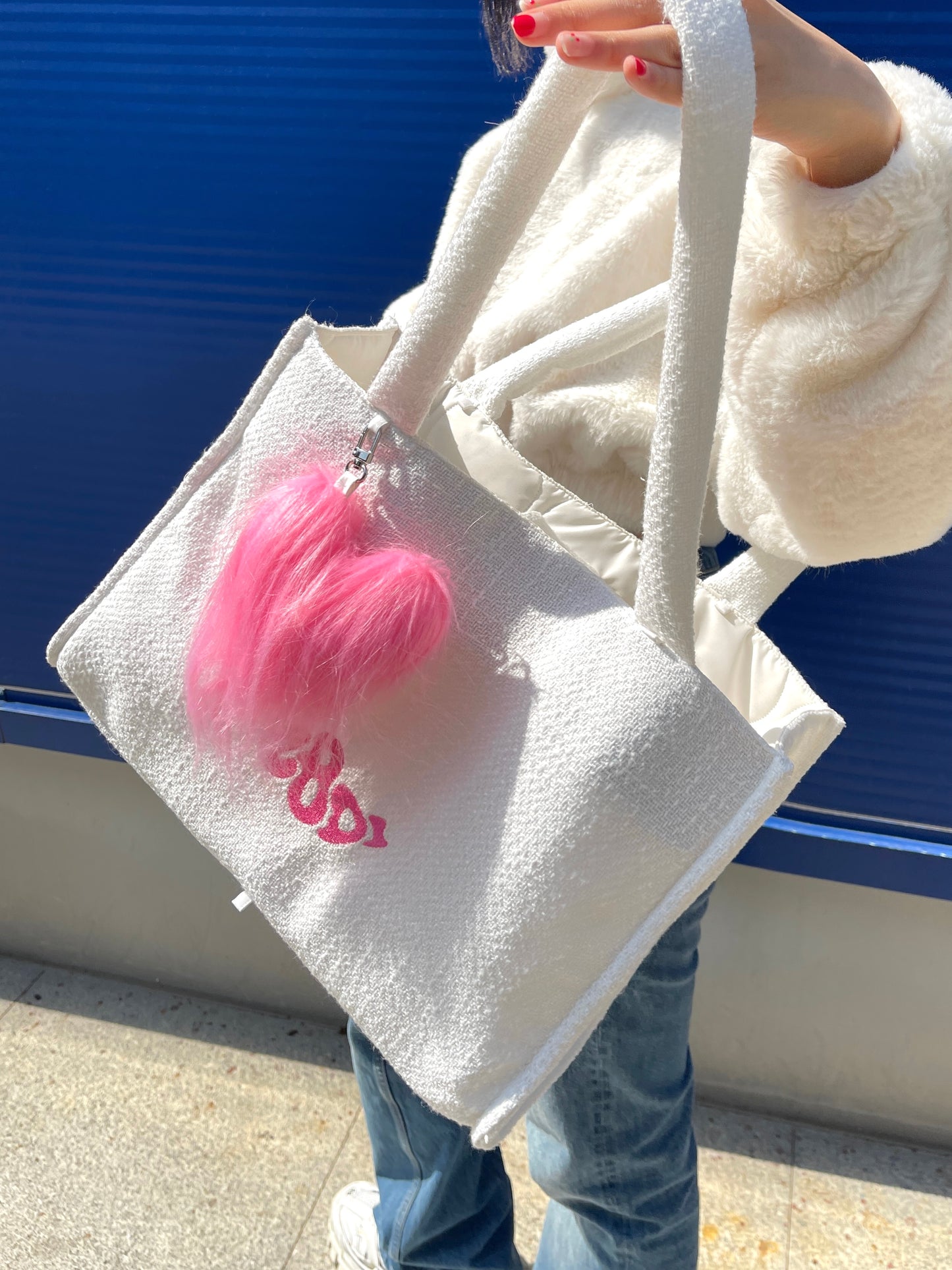 White Double-sided Bag + Pink Bag Charm