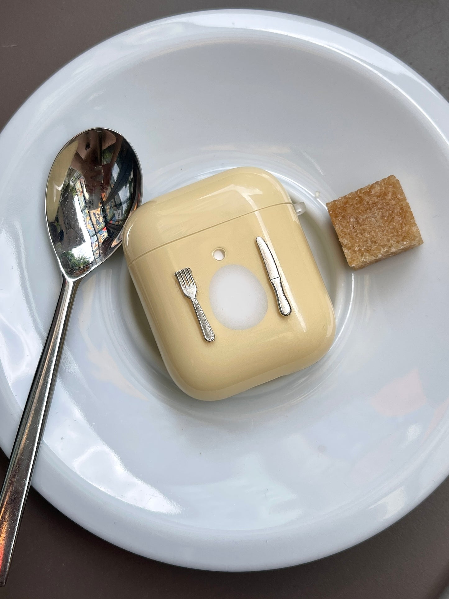 “Breakfast Plate” AirPods Case